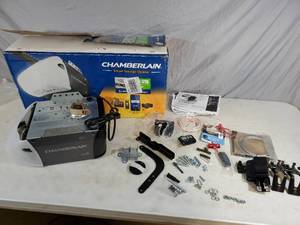 lot 3 image: Chamberlain Smart Garage Door Opener