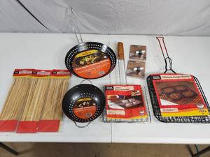 lot 148 image: New BBQ Cooking Accessories