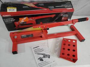 lot 149 image: New 8 inch Laminate Flooring Cutter