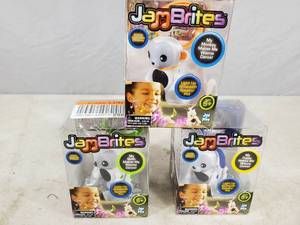 lot 164 image: 3 New JamBrites Bluetooth Speakers