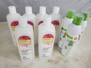 lot 201 image: New Nail Polish Remover and Insect Repellent