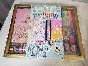 lot 220 image: New 850 Piece DIY Personalized Planner Craft Set