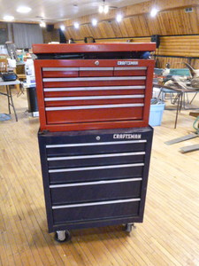lot 19 image: 2 Piece Craftsman Toolbox
