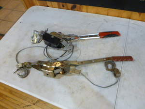 lot 29 image: 2 Come-Alongs