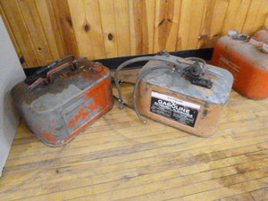 lot 64 image: 2 Boat Gas Tanks
