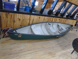 lot 1 image: Water Quest 15.7 Canoe