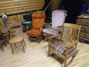 lot 116 image: 3 Rocking Chairs