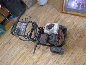 lot 125 image: Excel Pressure Washer
