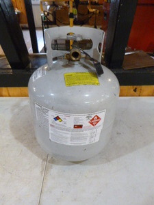 lot 127 image: LP Tank