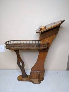 lot 80 image: Handmade Wood Shooting Rest