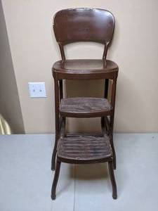 lot 271 image: Cosco Metal Convertible Counter ChairStep Stool