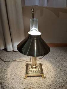 lot 303 image: Brass Table Lamp w Hurricane Shade