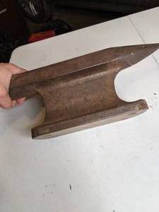 lot 217 image: Anvil - 14