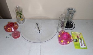 lot 251 image: Hummingbird Feeders and Squirrel Defender