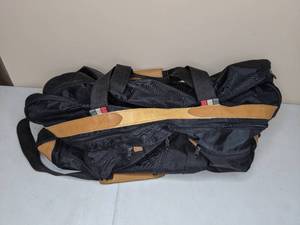lot 254 image: Sahara Classics Duffle Bag