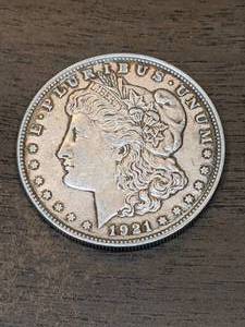 lot 87 image: 1921 Morgan Silver Dollar