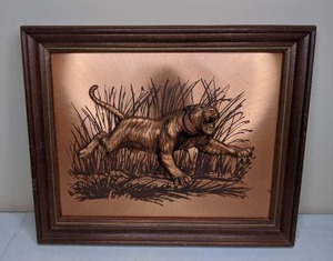 lot 70 image: Framed Vintage 3D Metallic Tiger Art