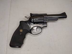 lot 1 image: Ruger .357 Magnum - Security Six