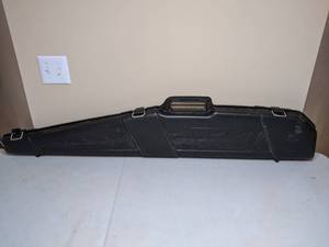 lot 30 image: Field Locker Padded Hard Shell Rifle Case