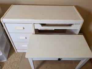 lot 170 image: Small Painted Desk & Table