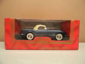 lot 53 image: MIRA 1954 CHEVROLET CORVETTE - 118 SCALE DIECAST - NEW IN BOX - SEE PICTURES