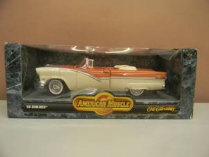 lot 54 image: ERTL COLLECTIBLES AMERICAN MUSCLE 56 SUNLINER - 118 SCALE DIECAST - NEW IN BOX - SEE PICTURES