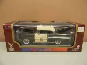 lot 55 image: ROAD LEGENDS CHEVROLET 1957 Bel Air POLICE CHIEF - 118 SCALE DIECAST - NEW IN BOX - SEE PICTURES