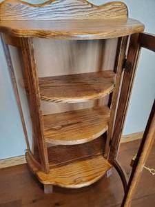 lot 1 image: Oak Curio Cabinet