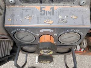 lot 9 image: Rigid 5 in1 Compressor