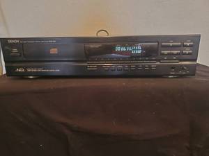 lot 87 image: DENON PCM Audio TechnologyCompact Disc Player