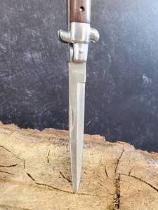 Locking German Rosewood Stiletto by Kriegar