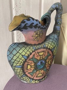 lot 26 image: Stunning Handcrafted Vessel by JJ Rock