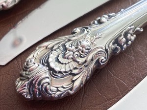 lot 52 image: Wallace Sterling Flatware- Sir Christopher Service for 12