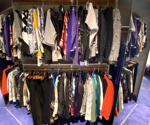 lot 170 image: Closet Full of Quality Ladies Clothing