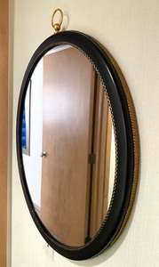 lot 166 image: Decorative Wall mirror