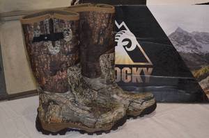 Sportsman 262 Boots and Shoes