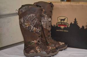 Sportsman 262 Boots and Shoes