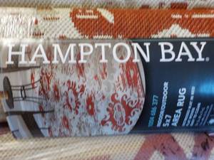lot 116 image: Hampton Bay 5x7 indooroutdoor ru...