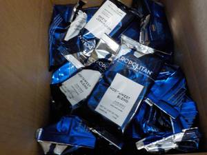 lot 138 image: Case of 24 2.50 oz bags Farmer Brot...