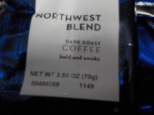 lot 140 image: Case of 24 2.50 oz bags Farmer Brot...