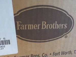 lot 142 image: Case of 24 2.50 oz bags Farmer Brot...