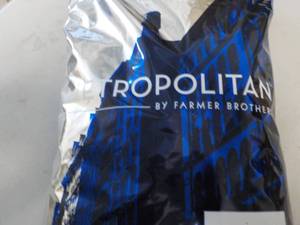 lot 162 image: 2 lb. bag Farmer Brothers Metropoli...