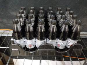 lot 215 image: Case of 24 16.9 oz bottles Barqs R...