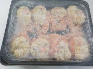 lot 225 image: Frozen Atlantic salmon with seafood...