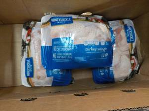 lot 245 image: 3 frozen packages Honeysuckle white...