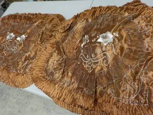 lot 277 image: set of 2 deep bronze 32x24 Jamila...