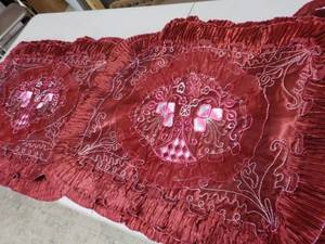 lot 279 image: set of 2 deep ruby red 32x24 Jami...