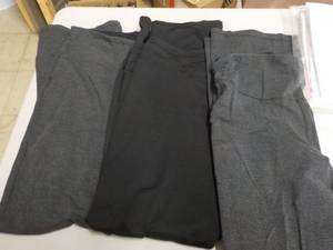 lot 409 image: 3 size womens XL comfy pants...