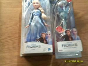 frozen 2 elsa doll and frozen 2 sis...