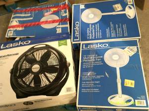 pallet lot of fans vaporizers vacum...